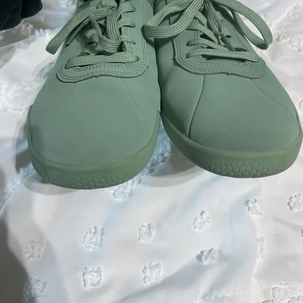 Caterpillar Green Shoes‎ UNISEX Low Top P724195 Womens Sz 9W Sneakers Men 7W